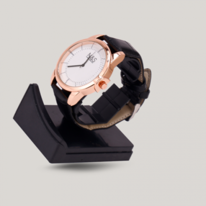 Customized Rose Gold Sporty Wristwatch with Logo